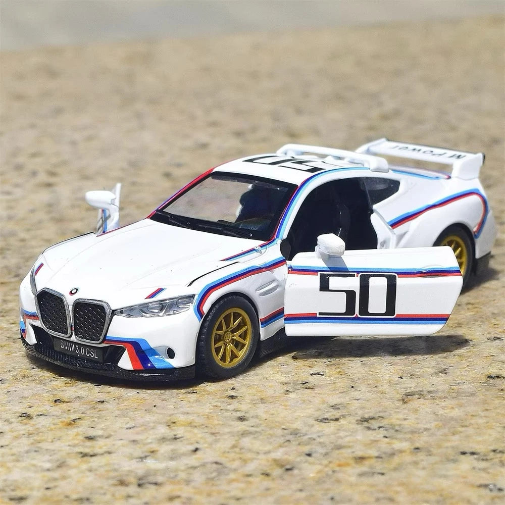 [TOY] 1:42 BMW 2022 G82 M4 3.0 CSL #50 Model Car Die-Cast