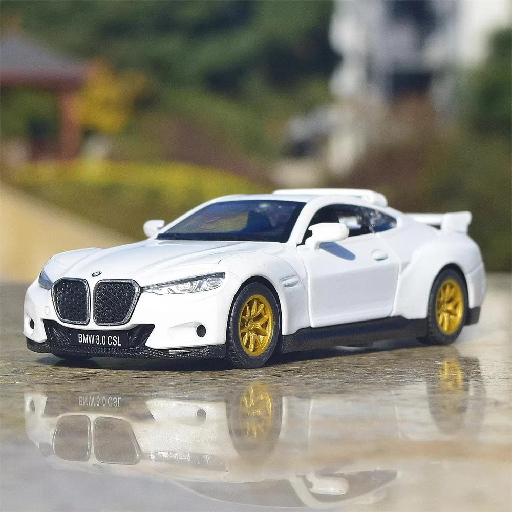 [TOY] 1:42 BMW 2022 G82 M4 3.0 CSL White Model Car Die-Cast