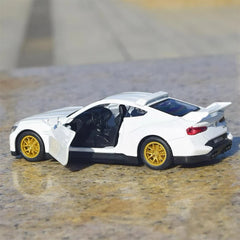 [TOY] 1:42 BMW 2022 G82 M4 3.0 CSL White Model Car Die-Cast