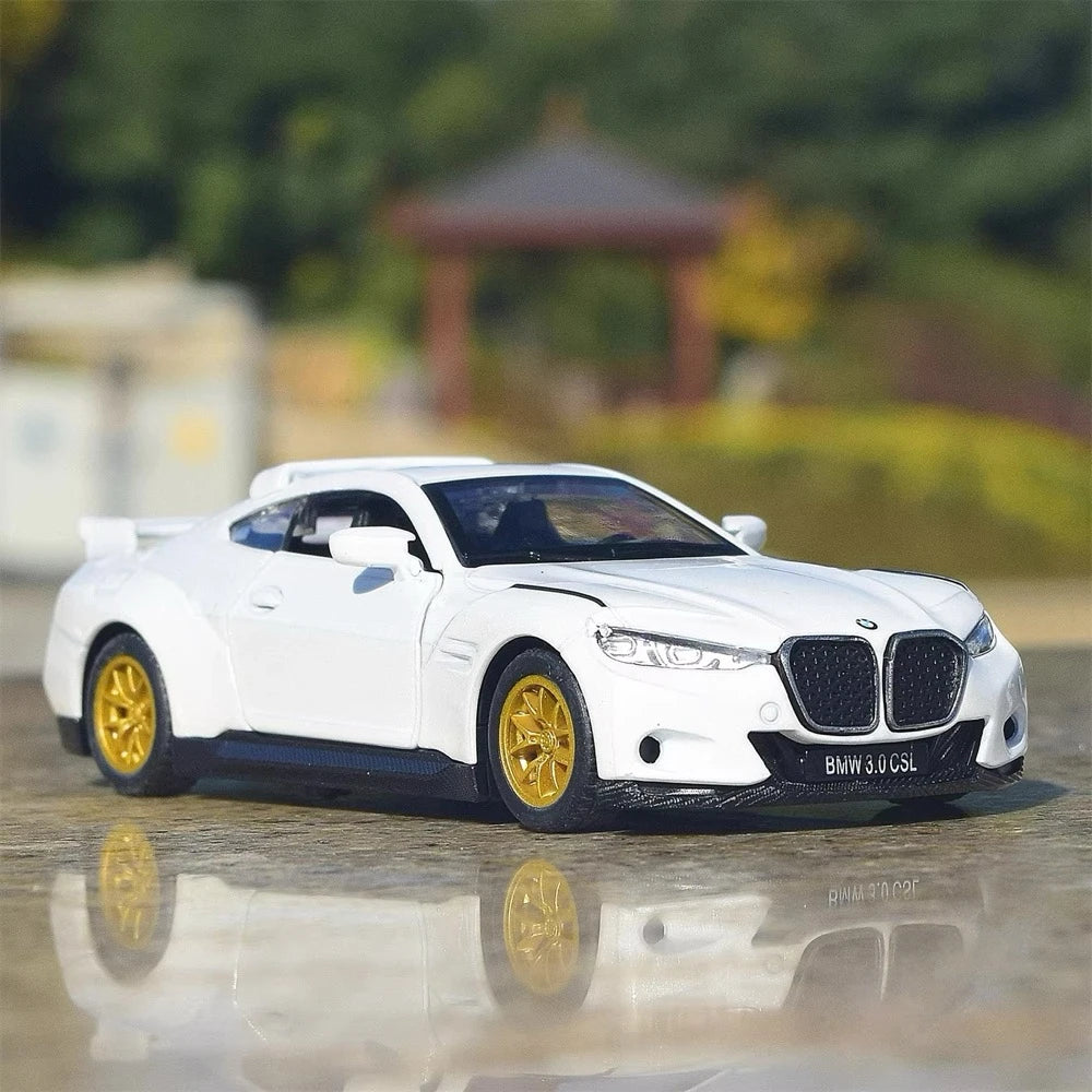 [TOY] 1:42 BMW 2022 G82 M4 3.0 CSL White Model Car Die-Cast