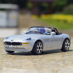 [TOY] 1:43 BMW 2000 E52 Z8 Silver Model Car Die-Cast