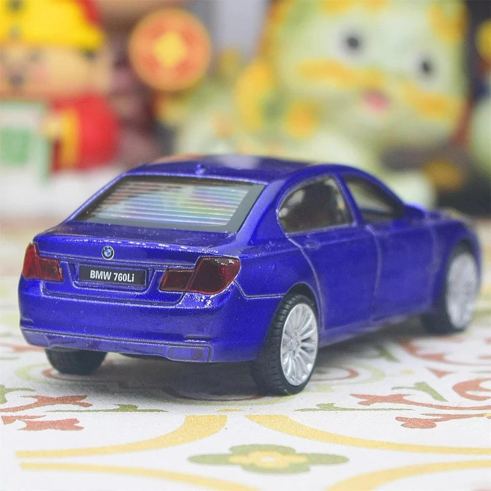 [TOY] 1:43 BMW 2013 F02 760Li Blue Model Car Die-Cast
