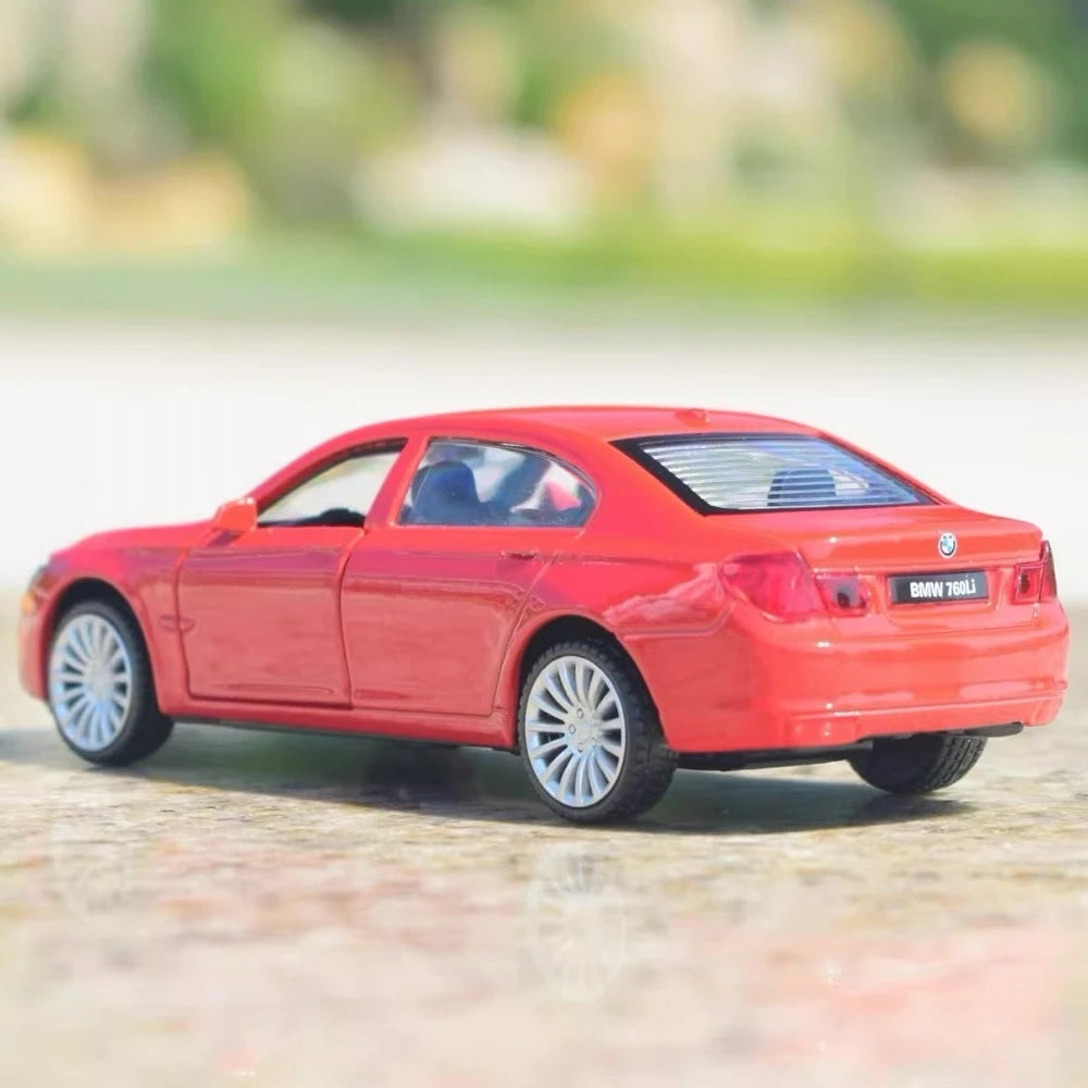 [TOY] 1:43 BMW 2013 F02 760Li Red Model Car Die-Cast