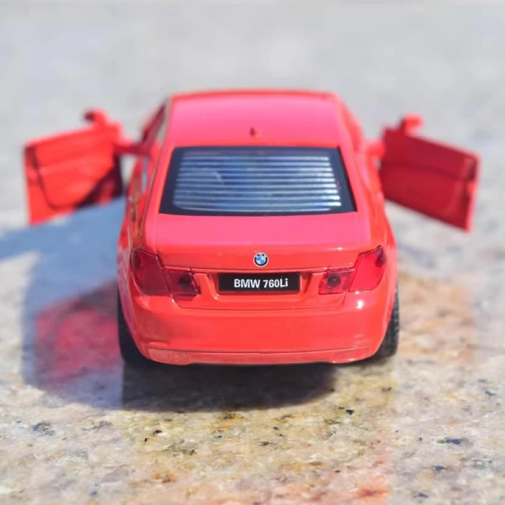[TOY] 1:43 BMW 2013 F02 760Li Red Model Car Die-Cast