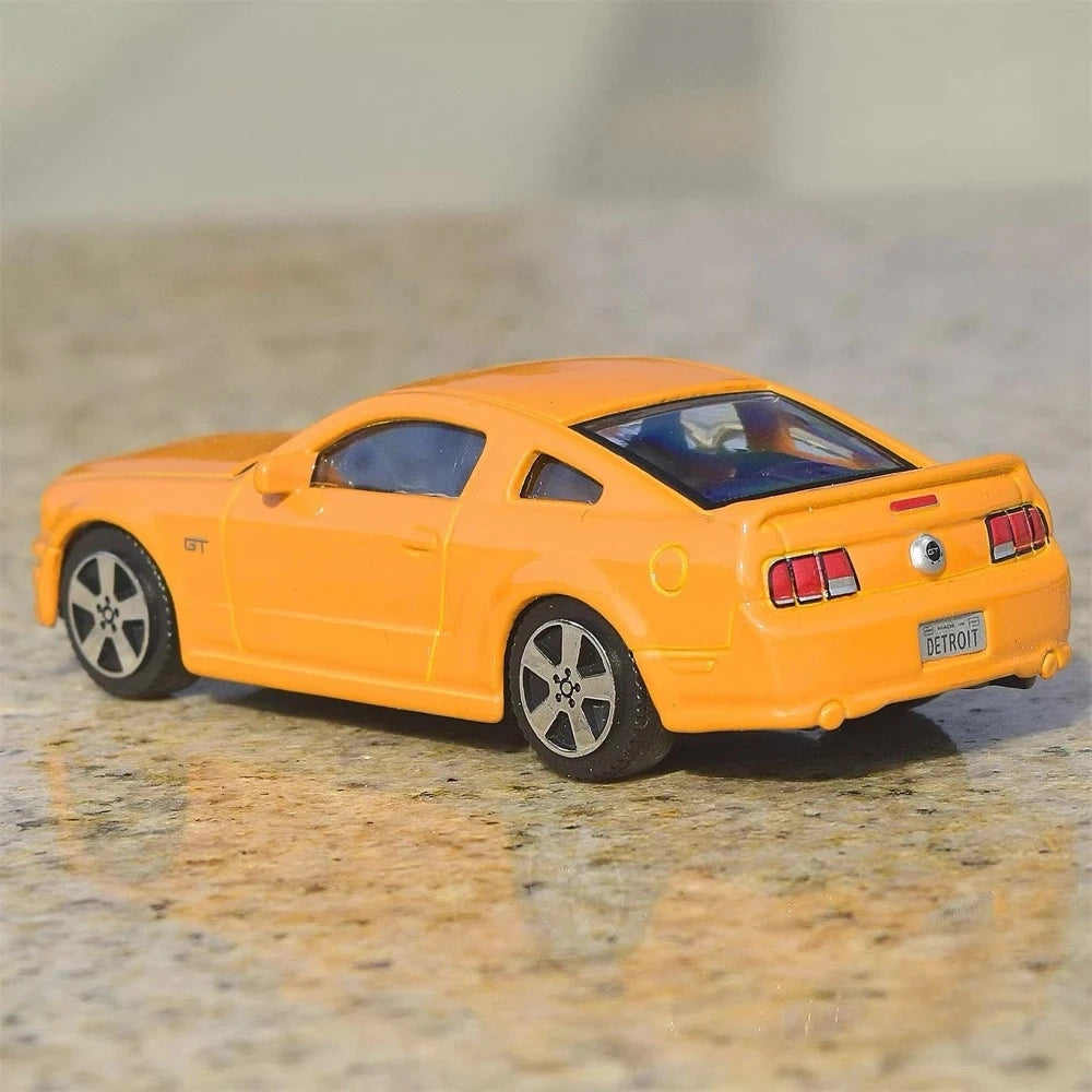[TOY] 1:43 Ford 2007 Mustang GT Orange Model Car Die-Cast