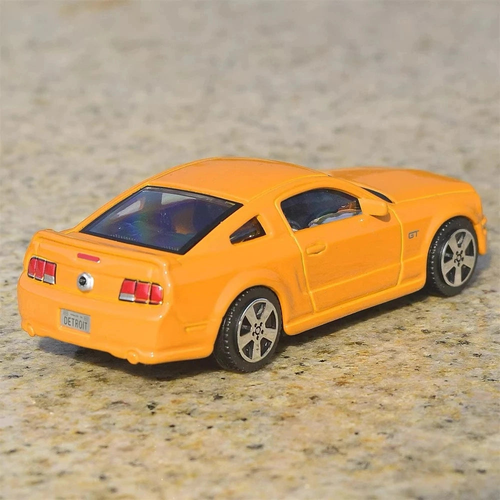 [TOY] 1:43 Ford 2007 Mustang GT Orange Model Car Die-Cast