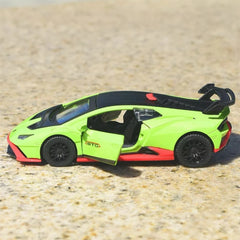 [TOY] 1:40 Lamborghini 2023 Huracan STO Green Model Car Die-Cast