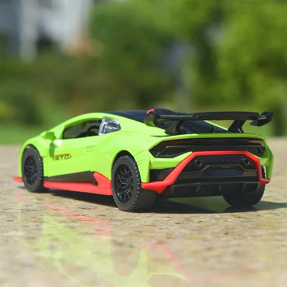 [TOY] 1:40 Lamborghini 2023 Huracan STO Green Model Car Die-Cast
