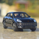 [TOY] 1:43 Porsche 2014 Macan musta pienoismalli Die-Cast