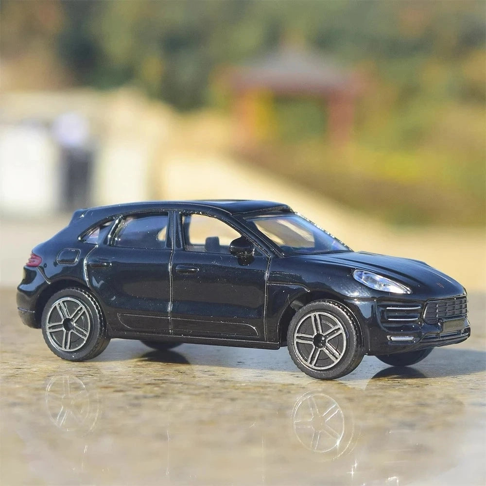 [TOY] 1:43 Porsche 2014 Macan Black Model Car Die-Cast