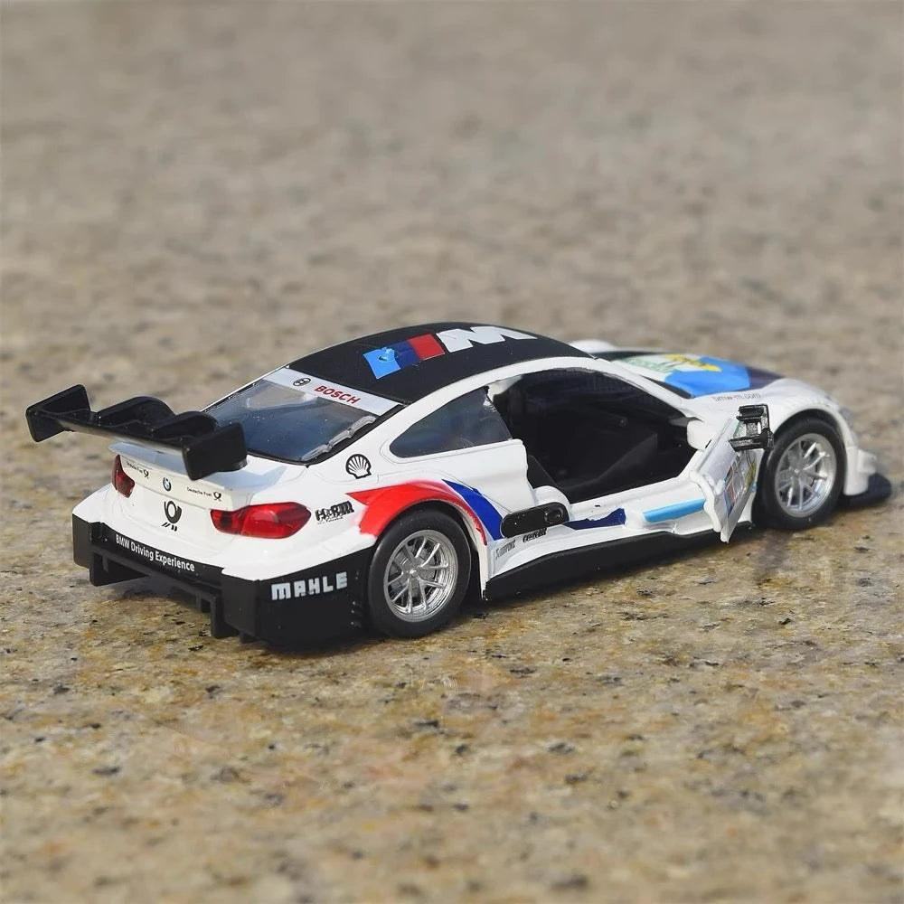 [TOY] 1:44 BMW 2014 F82 M4 DTM #11 Model Car Die-Cast