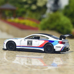 [TOY] 1:44 BMW 2016 F13 M6 GT3 #1 modellino di auto Die-Cast