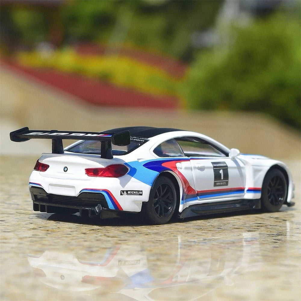 [TOY] 1:44 BMW 2016 F13 M6 GT3 #1 Model Car Die-Cast
