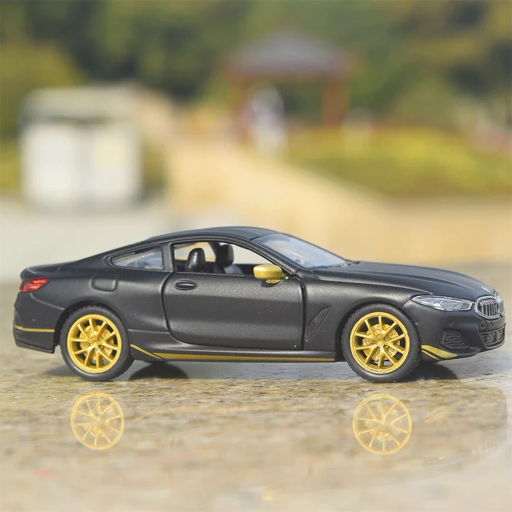 [TOY] 1:44 BMW 2018 G15 M850i Black Model Car Die-Cast