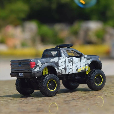 Ford 2009 F-150 Bigfoot Black 1:46 – model wyświetlacza odlewanego
