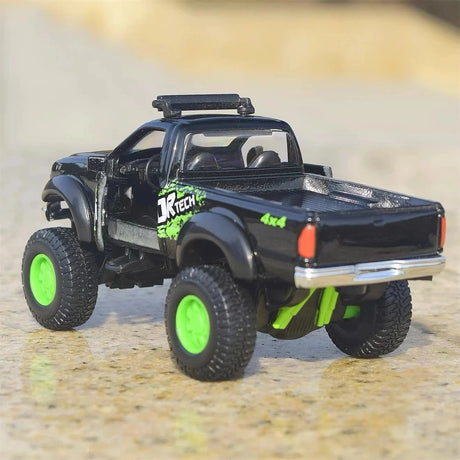 Ford 2011 F-350 Black 1:46 – model z odlewem odlewanym