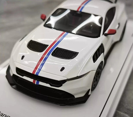 [TSM] 1:43 Ford 2025 Mustang GTD White Model Car Resin