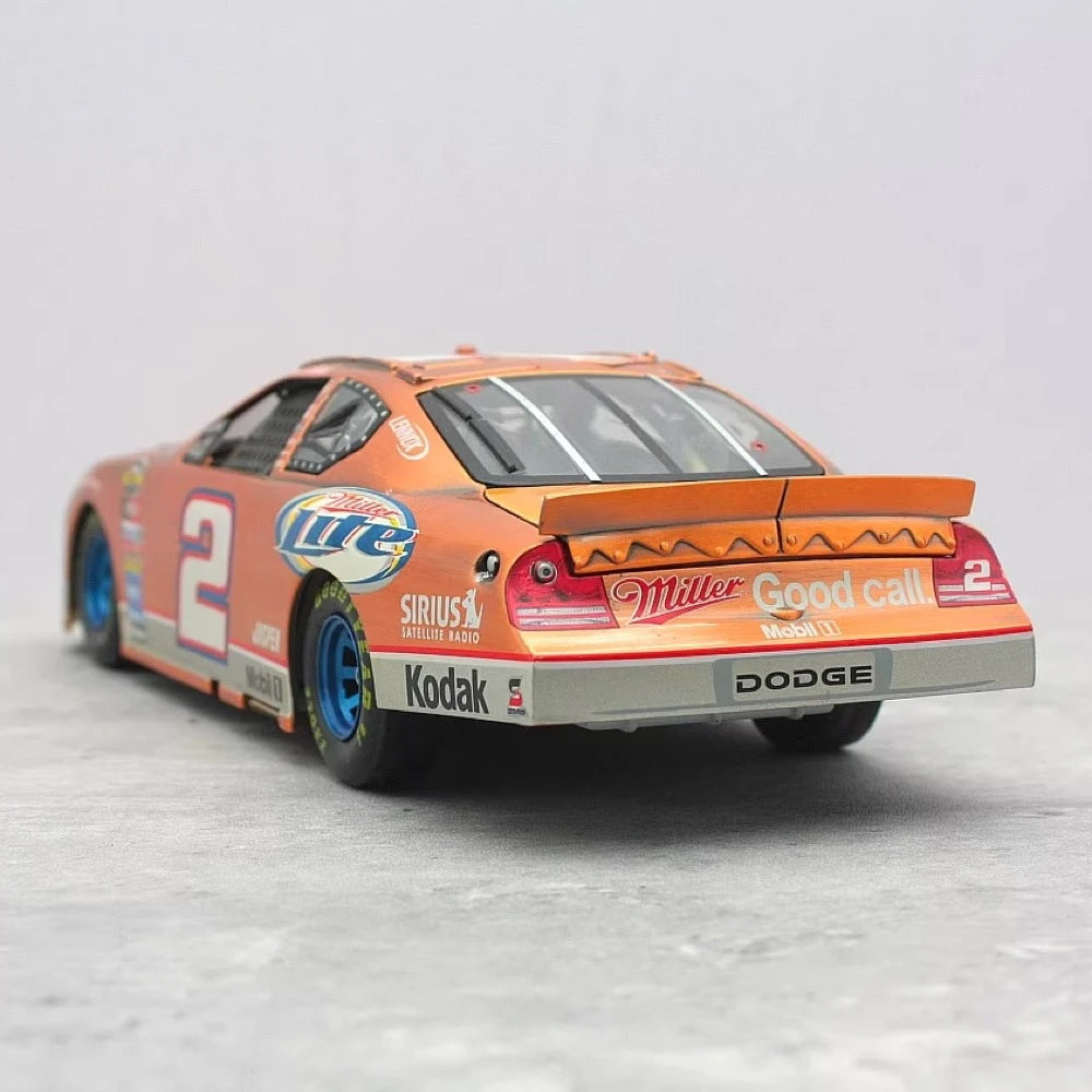 [Team Caliber] 1:24 Dodge 2006 Charger NASCAR #2 Miller Lite Gold Model Car Die-Cast