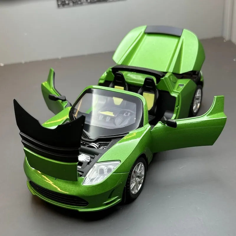 1:24 Tesla 2008 Roadster Die Cast Model Car