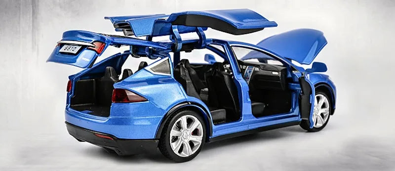 1:32 Tesla 2015 Model X Die Cast Model Car
