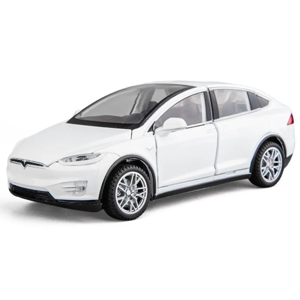 1:32 Tesla 2015 Model X Die Cast Model Car
