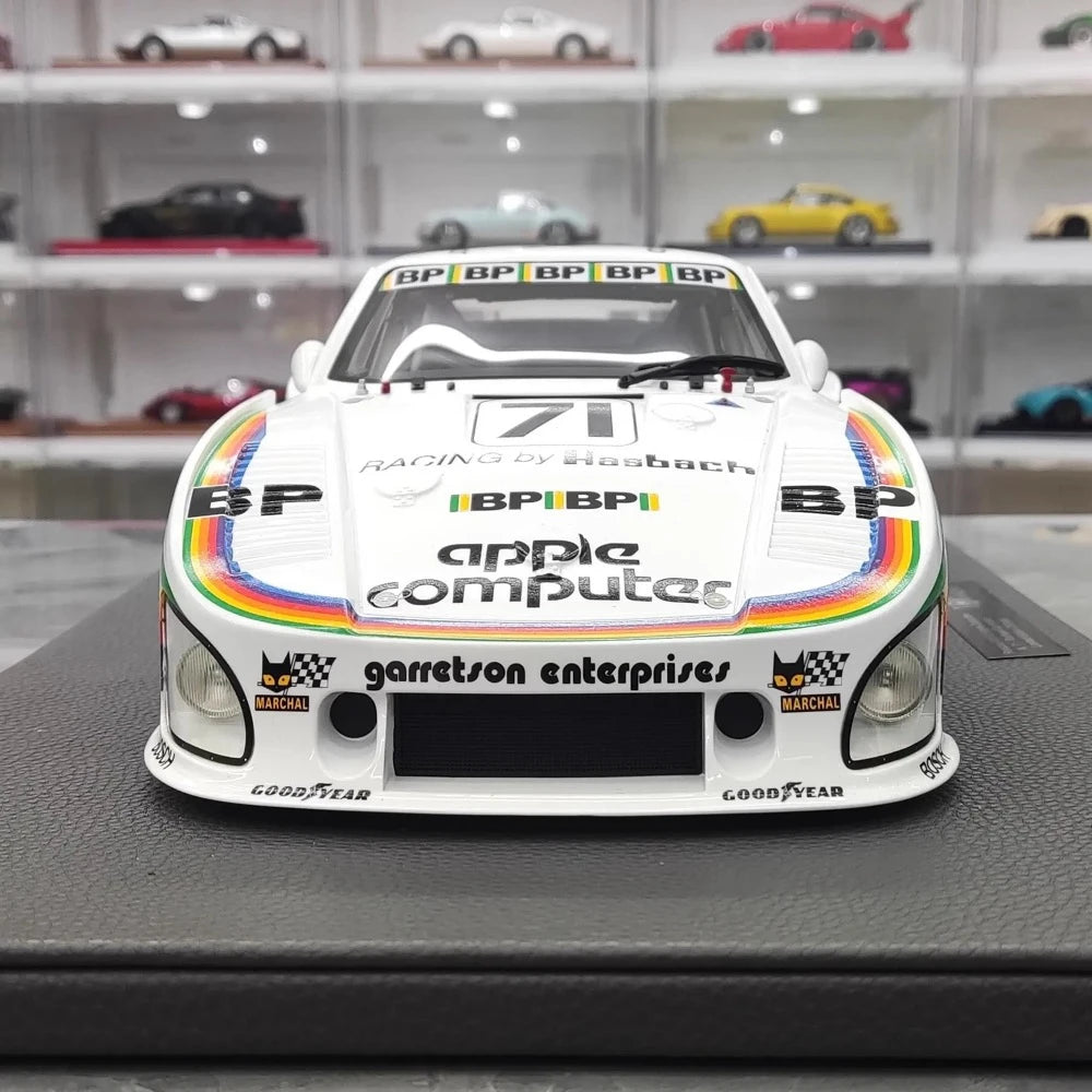 [Top Marques] 1:18 Porsche 1980 935 K3 Apple Model Car Resin