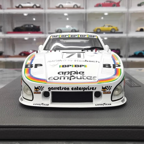 [Top Marques] 1:18 Porsche 1980 935 K3 Apple Model Car Resin