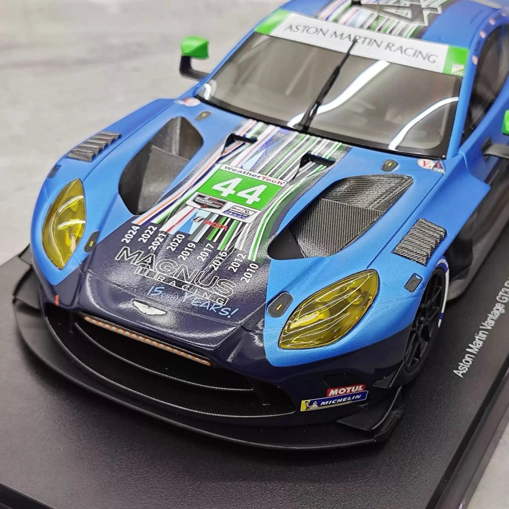 [Top Speed] 1:18 Aston Martin 2025 Vantage GT3 EVO 44 Magnus Racing IMSA Daytona 24 Hrs Model Car Resin