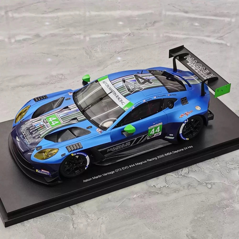 [Top Speed] 1:18 Aston Martin 2025 Vantage GT3 EVO 44 Magnus Racing IMSA Daytona 24 Hrs Model Car Resin