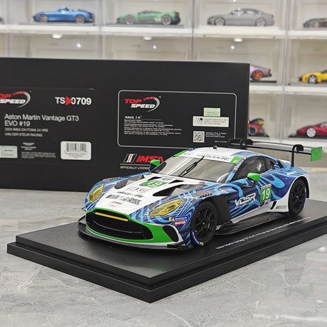 Aston Martin 2025 Vantage GT3 Evo Van der Steur Racing IMSA #19 1:18 Sammelmodell aus Harz von Top Speed – Ansicht 15