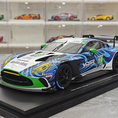 Aston Martin 2025 Vantage GT3 Evo Van der Steur Racing IMSA #19 1:18 Sammlermodell aus Harz von Top Speed – Ansicht 3