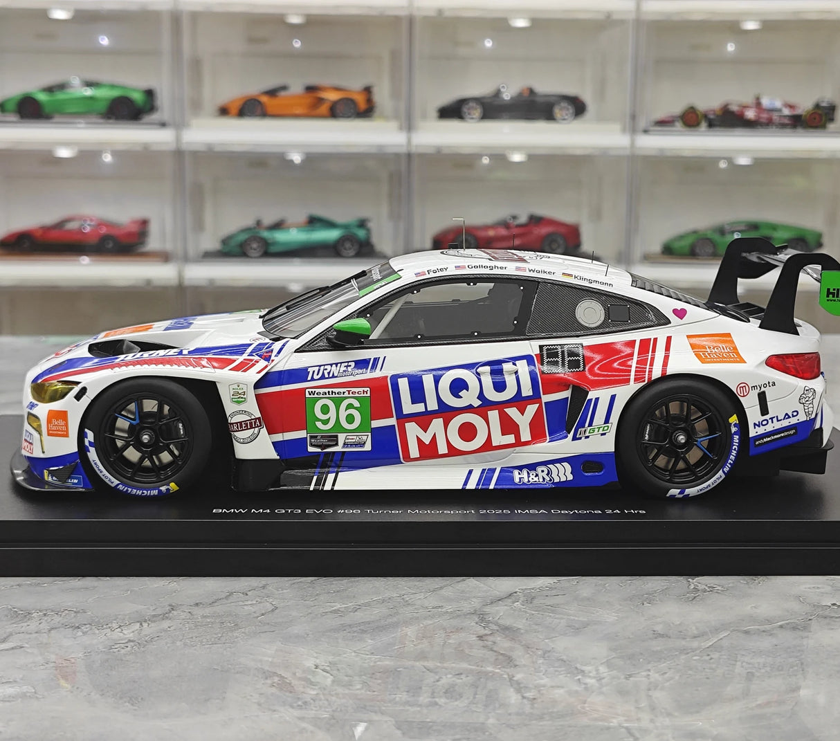BMW 2025 M4 GT3 EVO Turner Motorsport #96 1:18 IMSA Daytona 24 Hrs Resin-Sammlermodell von Top Speed – siehe 5