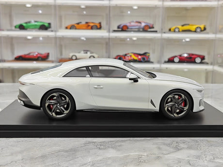 Top Speed Bentley 2023 Batur Bonneville Pearl 1:18 – Sammelobjekt-Resin-Modellharz