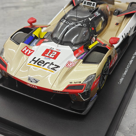 Cadillac 2025 V-Series.R Cadillac Hertz Team JOTA #12 1:18 24h Le Mans Resin-Sammlermodell von Top Speed – siehe 11