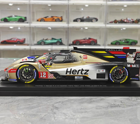 Cadillac 2025 V-Series.R Cadillac Hertz Team JOTA #12 1:18 24h Le Mans Resin-Sammlermodell von Top Speed – siehe 5