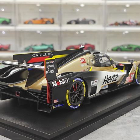 Cadillac 2025 V-Series.R Cadillac Hertz Team JOTA #38 1:18 24h Le Mans Resin-Sammlermodell von Top Speed – siehe 8
