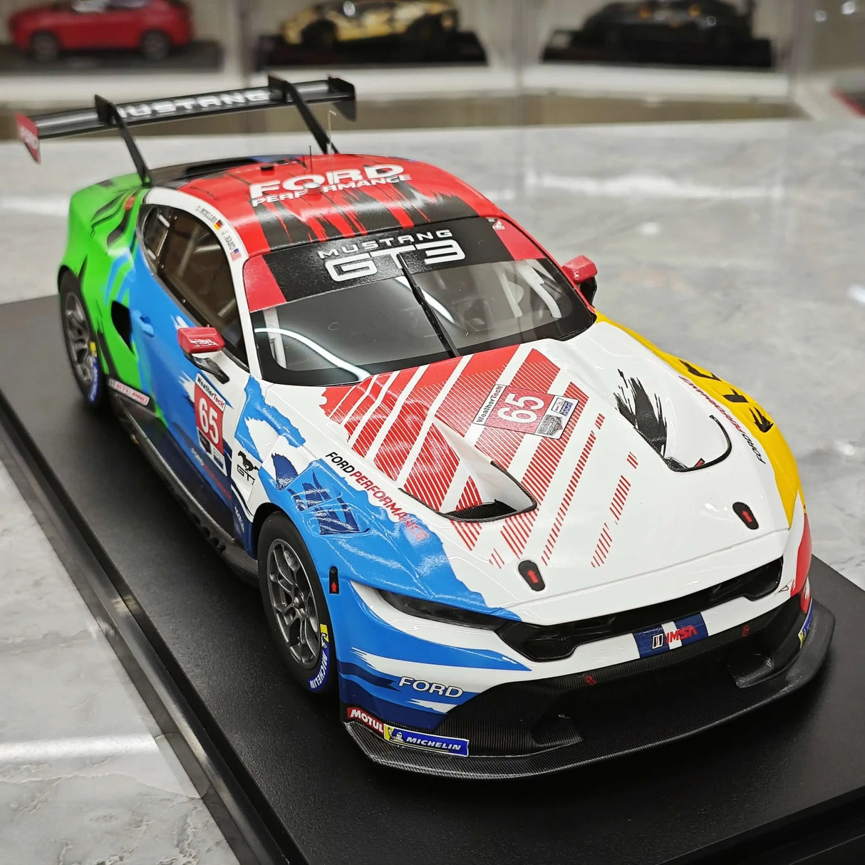 Ford 2024 Mustang GT3 Ford Multimatic Motorsports #65 1:18 Harz-Sammlermodell von Top Speed – siehe 10