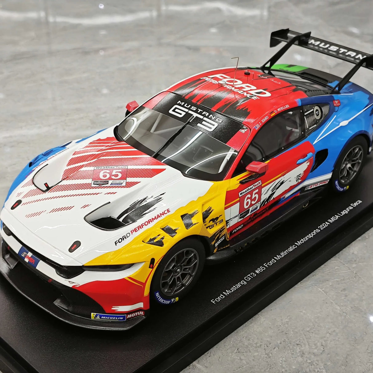 Ford 2024 Mustang GT3 Ford Multimatic Motorsports #65 1:18 Sammlermodell aus Harz von Top Speed – Ansicht 4