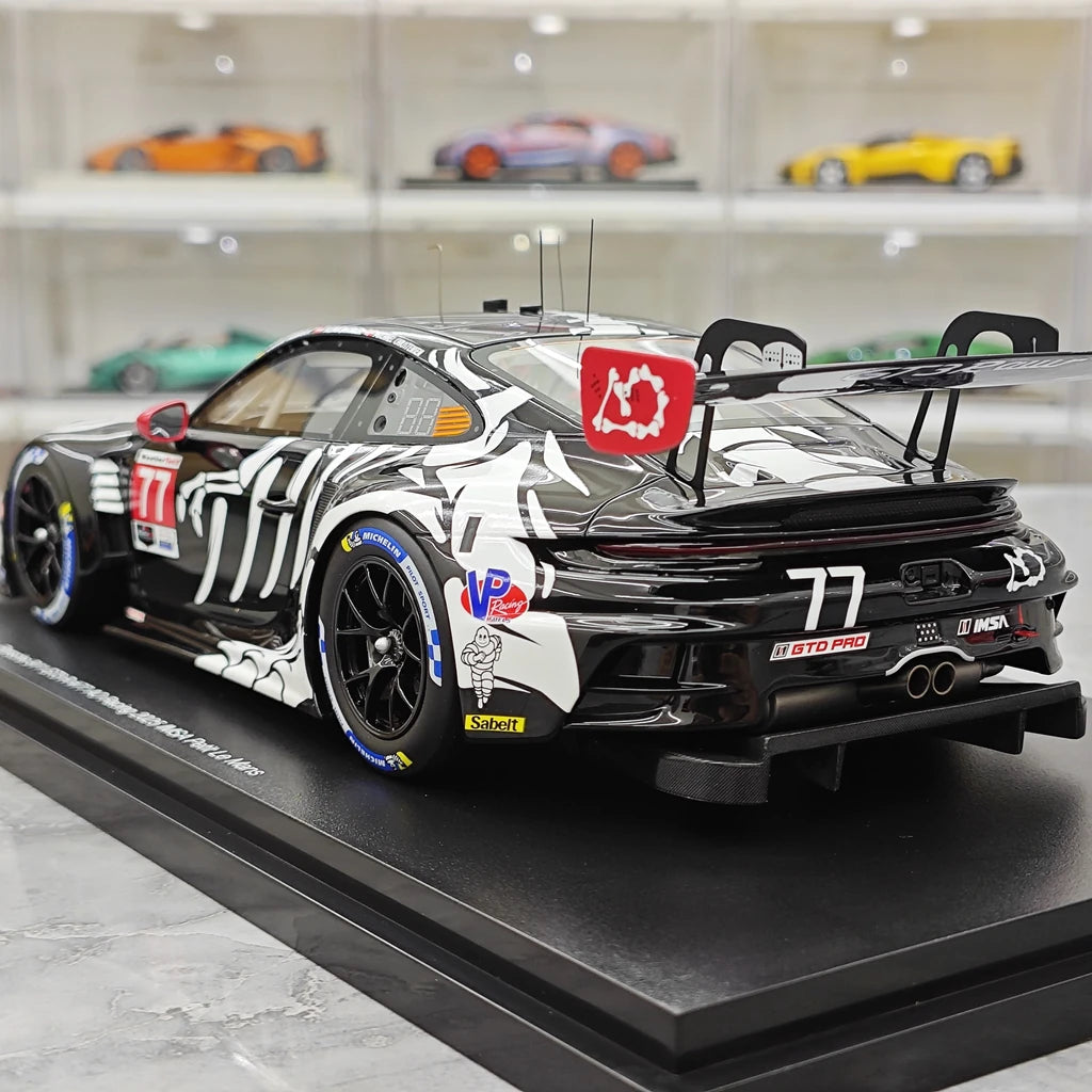1:18 Porsche 2025 911 GT3 R #77 AO Racing Daytona 24h model car by Top Speed - view 6