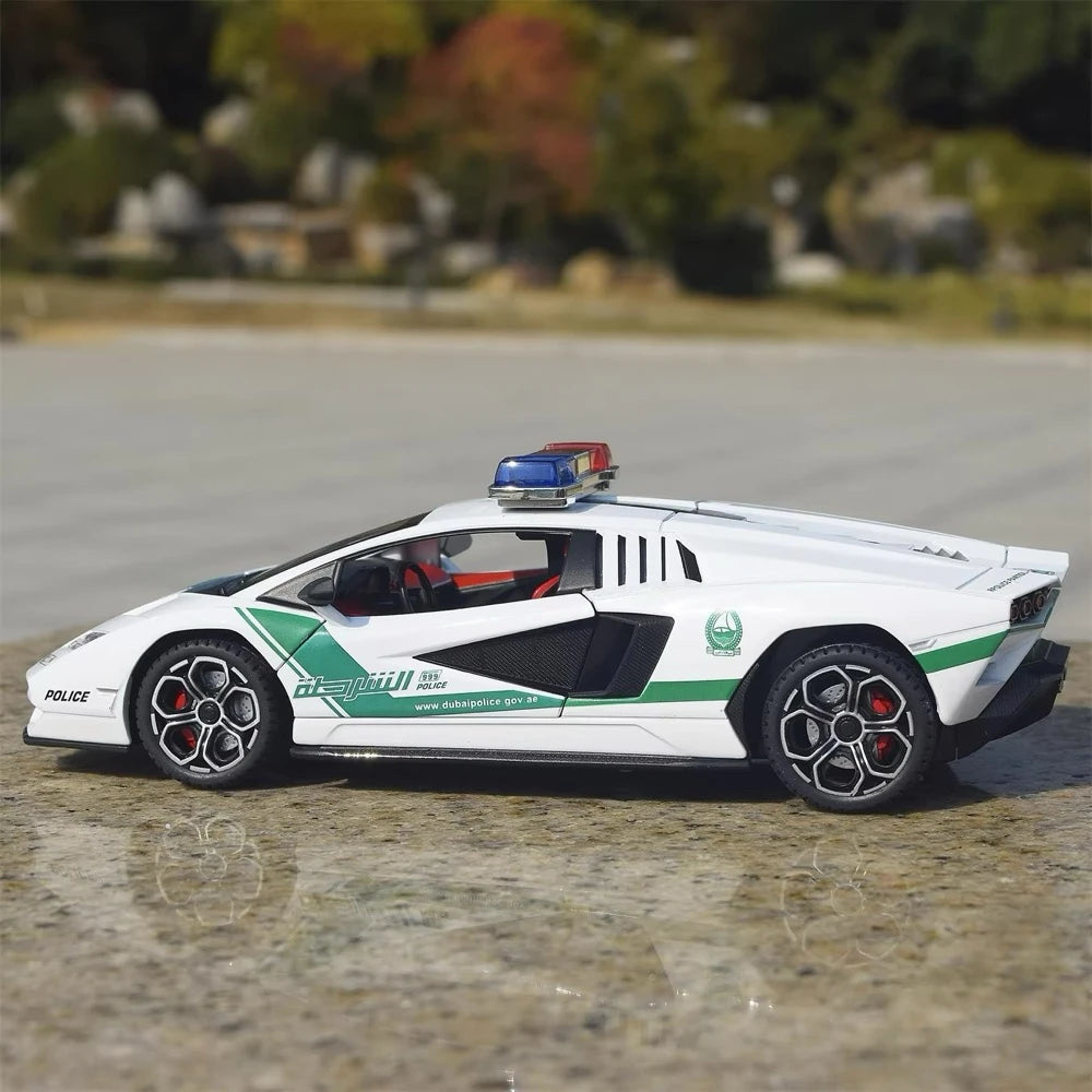 [TOY] 1:24 Lamborghini 2022 Countach LPI800-4 Police Model Car Die-Cast