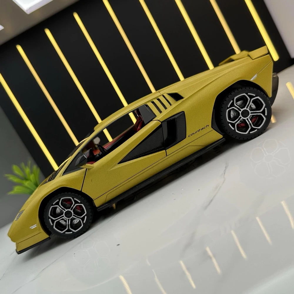 [TOY] 1:24 Lamborghini 2022 Countach LPI800-4 Yellow Model Car Die-Cast