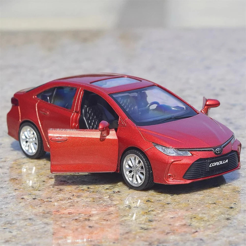 [TOY] 1:43 Toyota 2019 Corolla レッド モデルカー Die-Cast