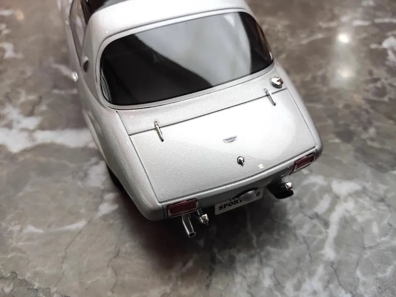 1:18 Toyota 1965 Sports 800 Die Cast Model Car