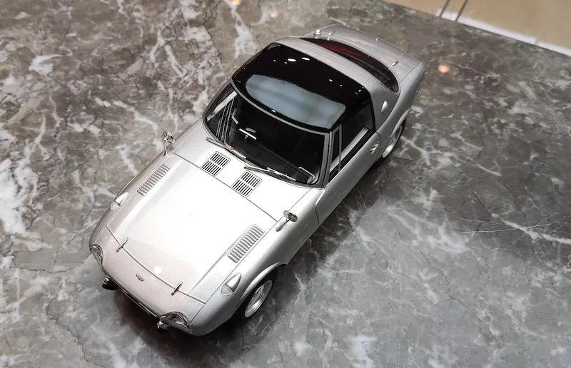 1:18 Toyota 1965 Sports 800 Die Cast Model Car