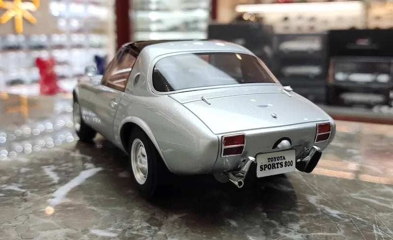 1:18 Toyota 1965 Sports 800 Die Cast Model Car