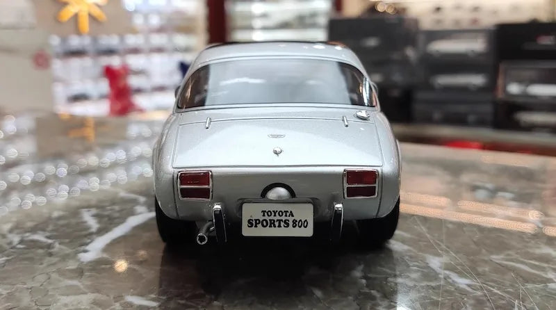1:18 Toyota 1965 Sports 800 Die Cast Model Car