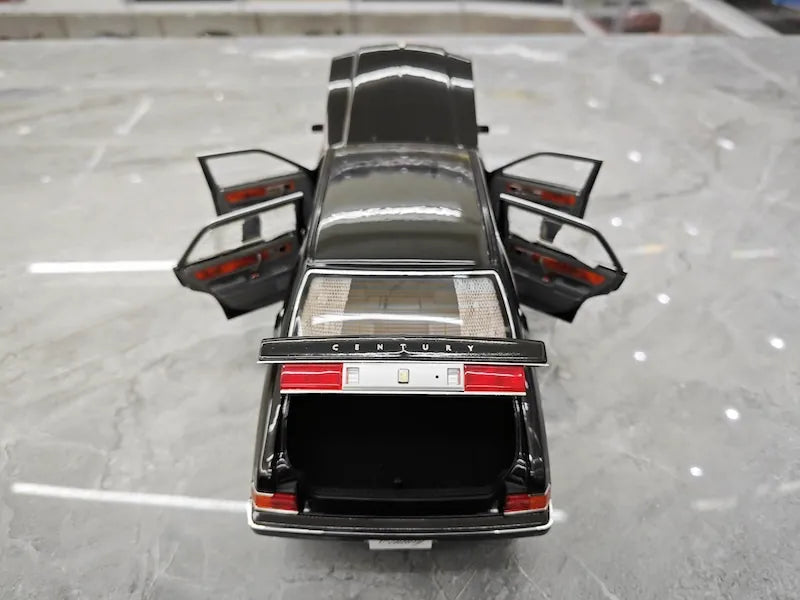 1:18 Toyota 1997 Century Die Cast Model Car