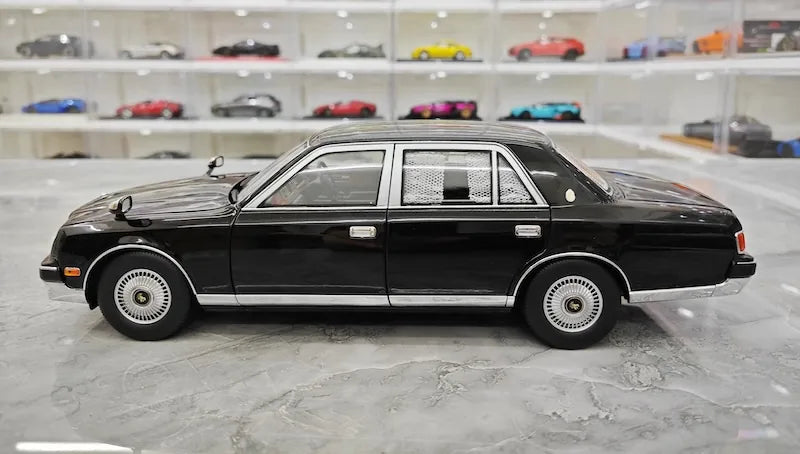 1:18 Toyota 1997 Century Die Cast Model Car