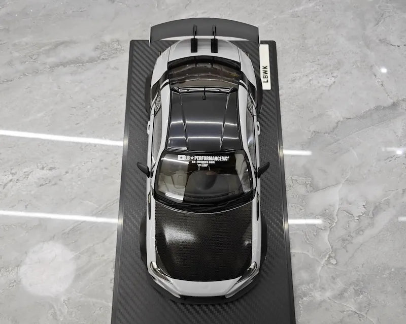 1:18 Toyota 2012 86/Subaru BRZ LBWK Gray Die Cast Model Car