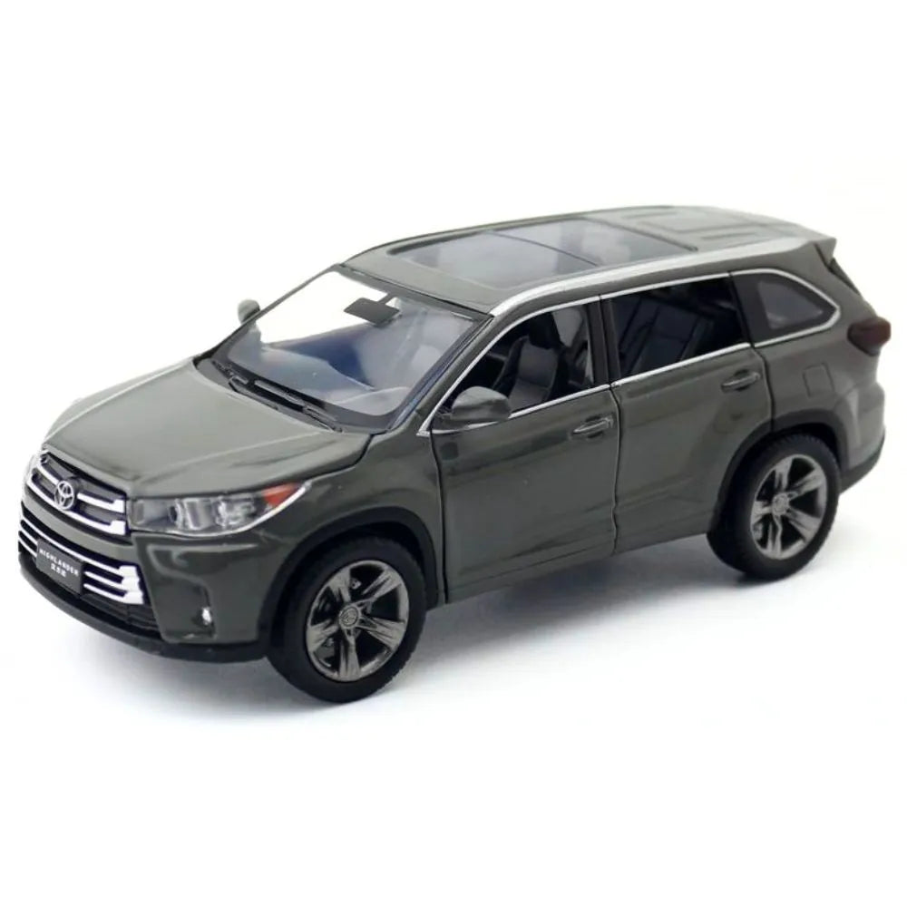 1:32 Toyota 2016 Highlander 3rd Die Cast Model Car
